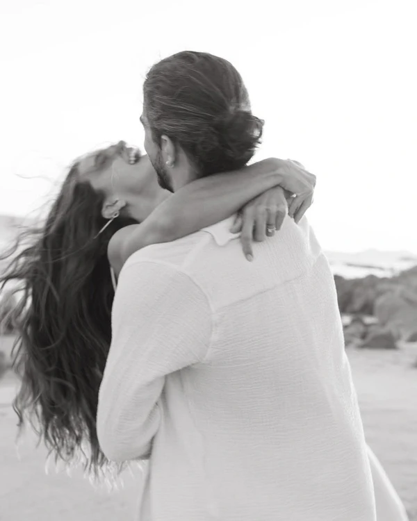 100 Deep & Thought-Provoking Questions to Ask Your Partner