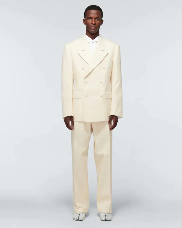 16 White Suits for Grooms