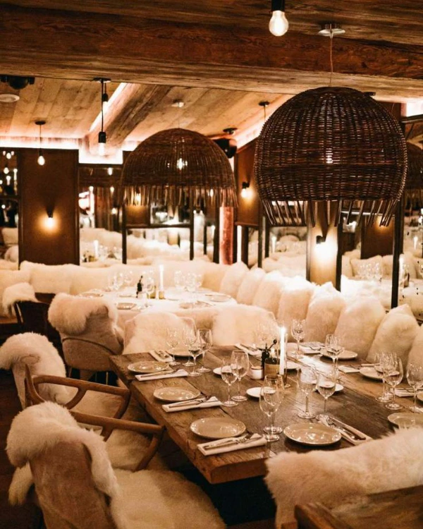 40 Tablescape Ideas for A Winter Wedding