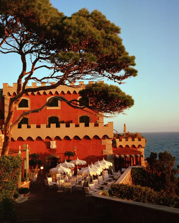 16 Most Stunning Beach Wedding Venues Around the World