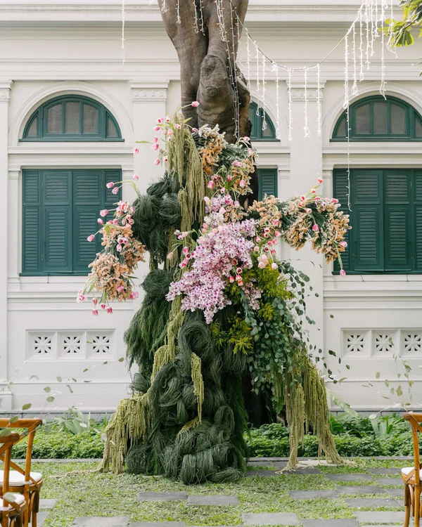 40 Creative Wedding Arch & Backdrop Ideas for an Unforgettable Ceremony