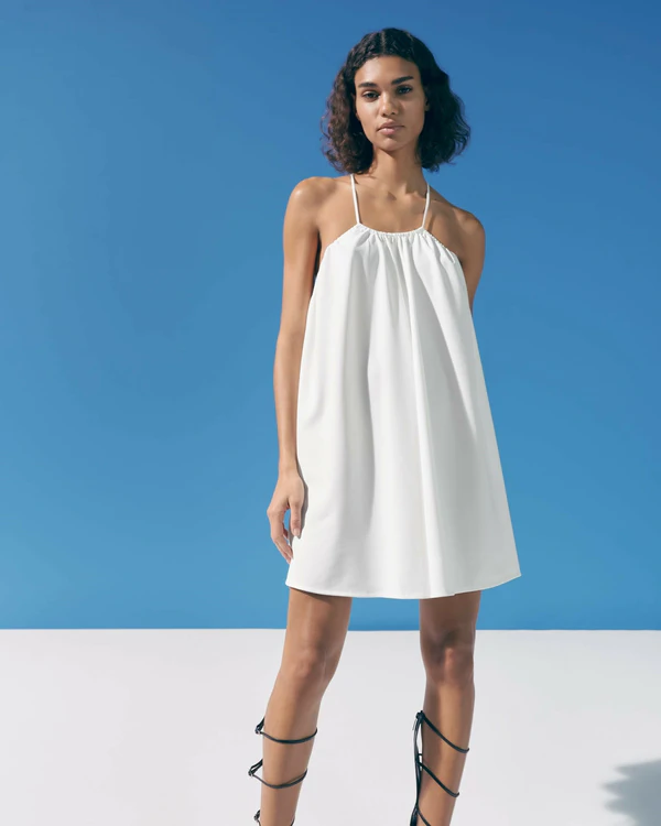 21 Maternity Dresses for Brides