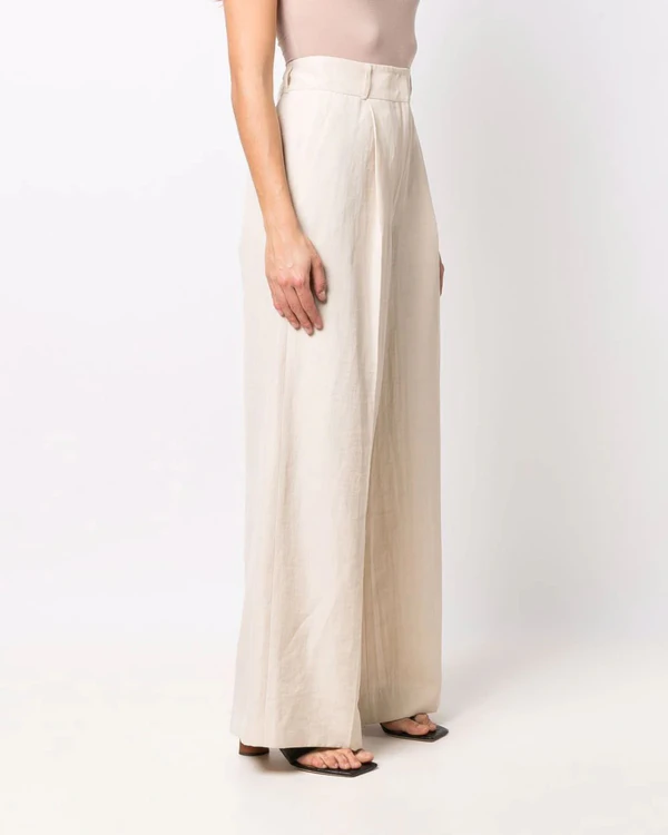 Stylish Pantsuits for a Modern-Day Bridal Look