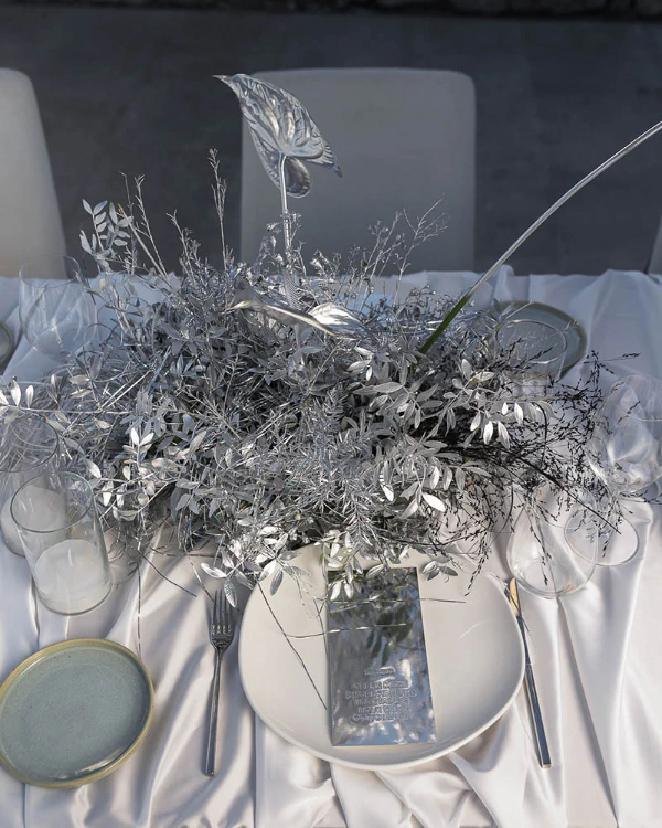 40 Tablescape Ideas for A Winter Wedding
