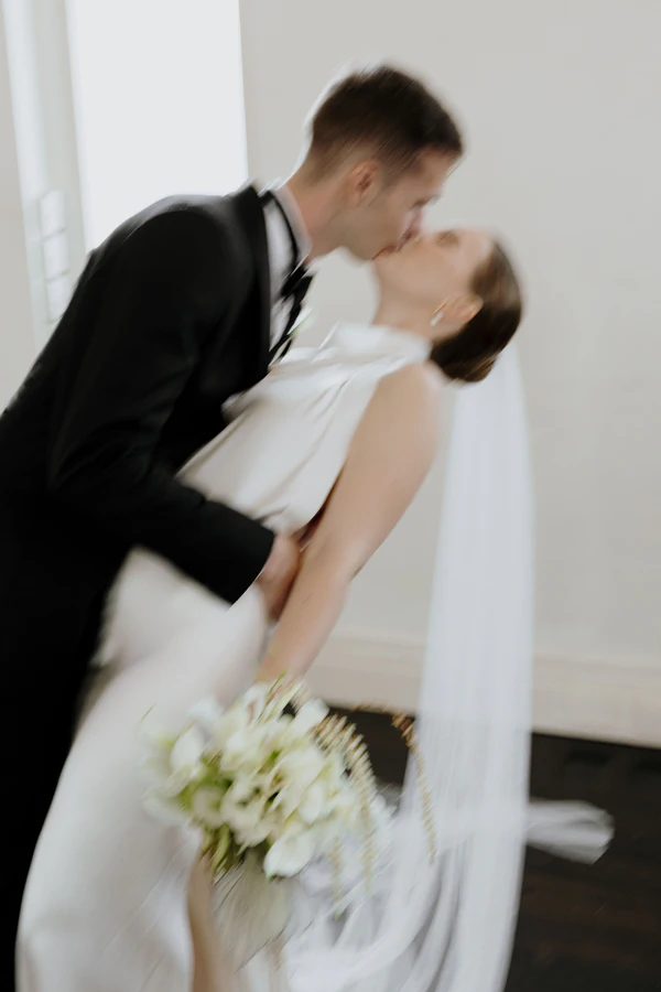 Real Wedding: Ellie & Alex