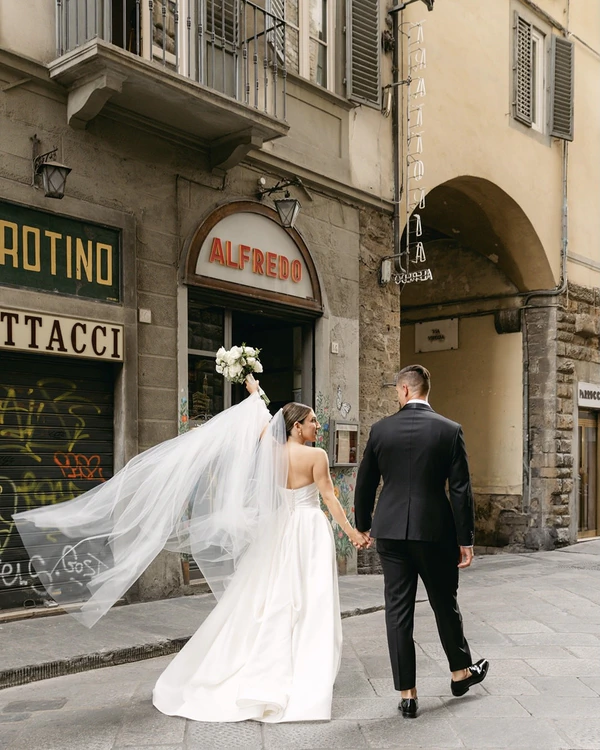 Real Wedding: Carly & Roman