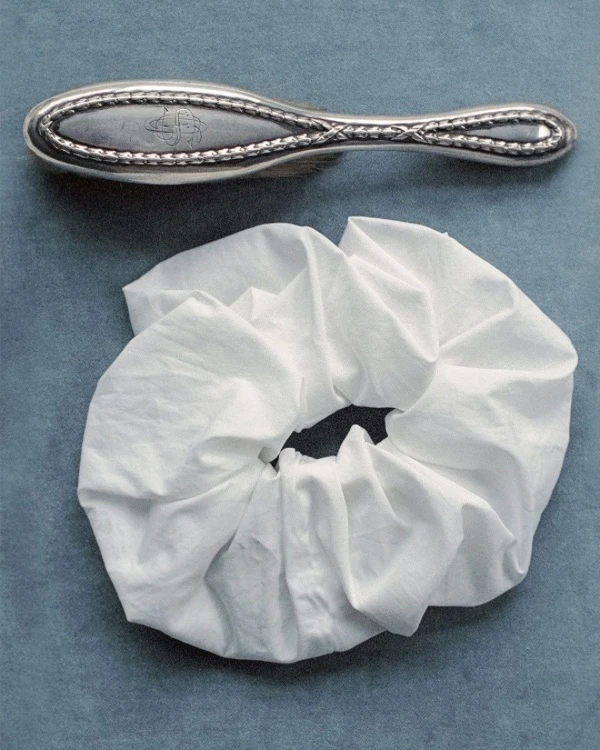 16 Online Boutiques for Unique Gifts & Favors