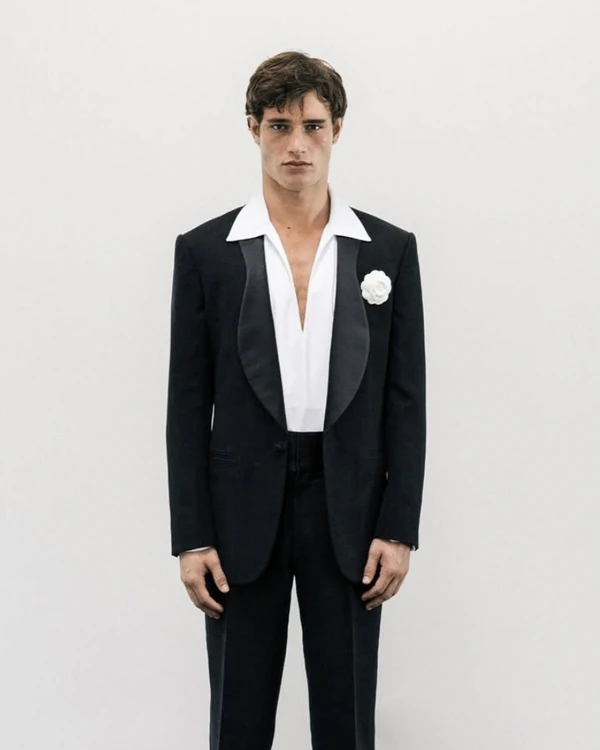 30 Cool Boutonnière Ideas for Grooms That Are Anything But Boring