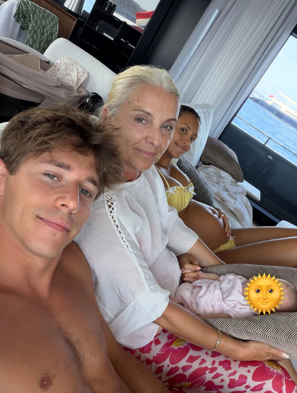 Content: <a href="https://www.instagram.com/p/Db1BsZwjeYg/?hl=en&img_index=12">Arthur Leclerc</a>