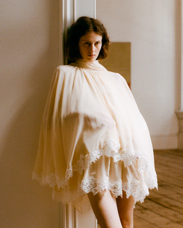 The Chicest Looks & Trends from the Spring '26 Bridal Collections