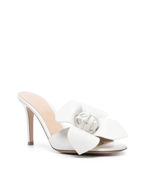 30 Floral Bridal Shoes