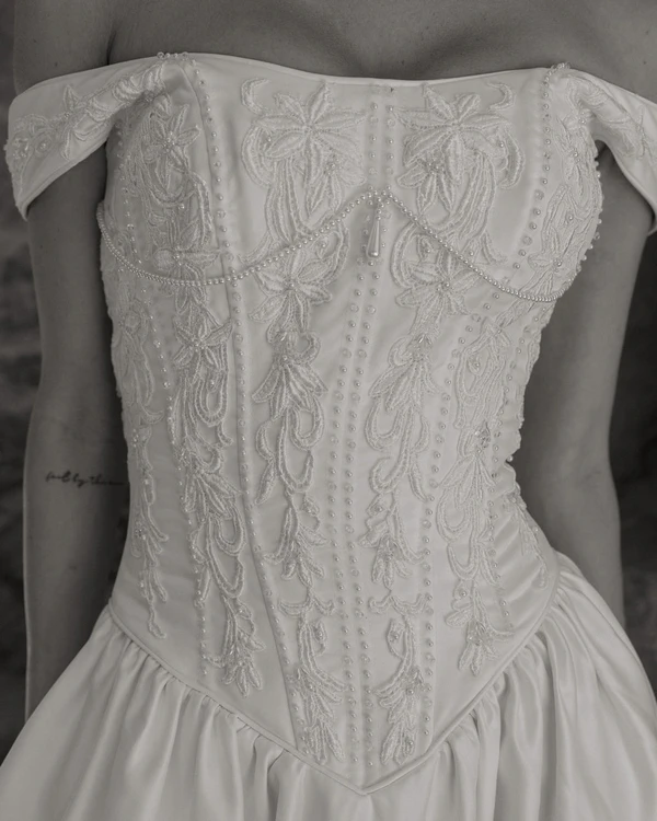 An Elevated Elopement in Tuscany with Vintage Bridal