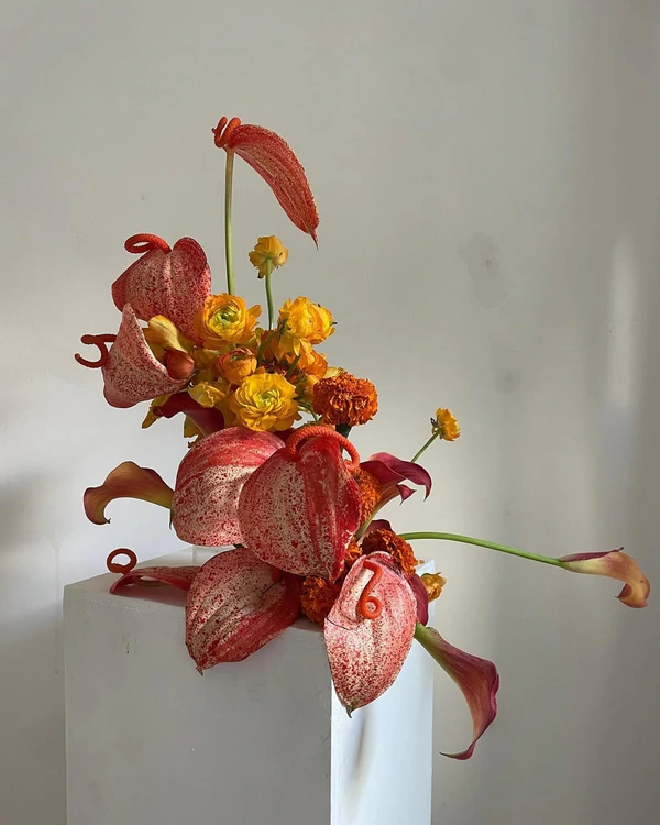 The Top Summer Wedding Floral Color Trends for 2025