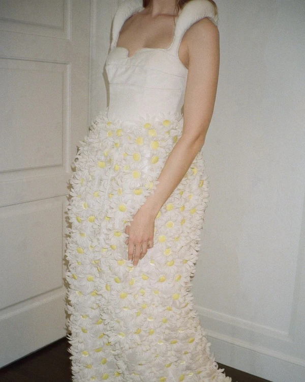 The Hottest Looks from New York Bridal Fashion Week Spring 2023 — photo 1