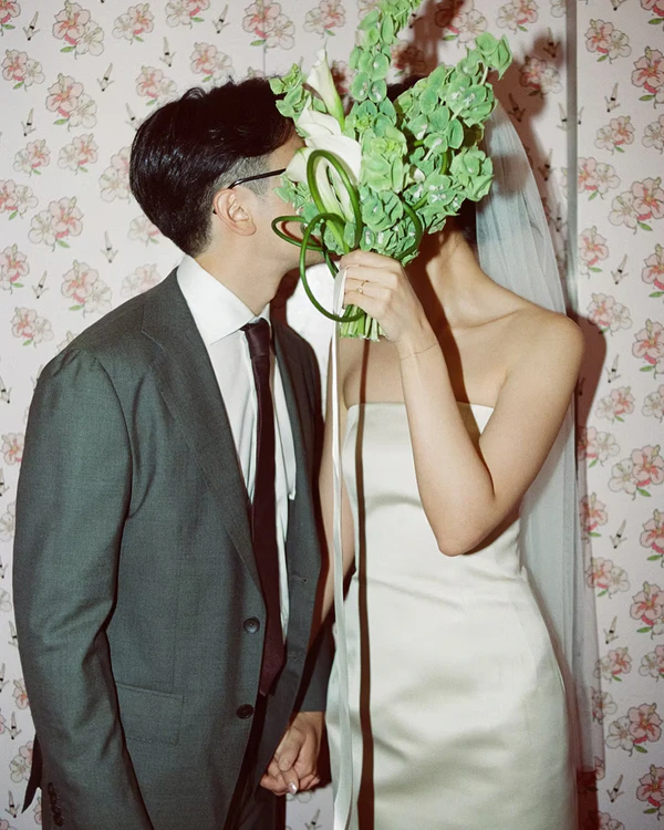 40 Unique Portraits Ideas for the Bride and Groom