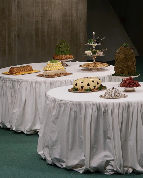 Trend: Modern Grazing Tables