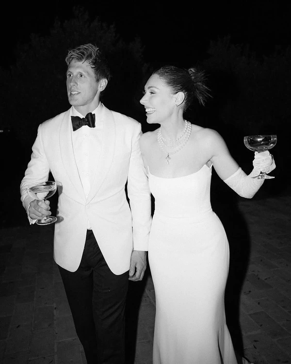 Photography: <a href="https://bringmesomewherenice.com/wedding-in-casa-olivi-italy-sofia-and-ryan/">Bring Me Somewhere Nice</a>