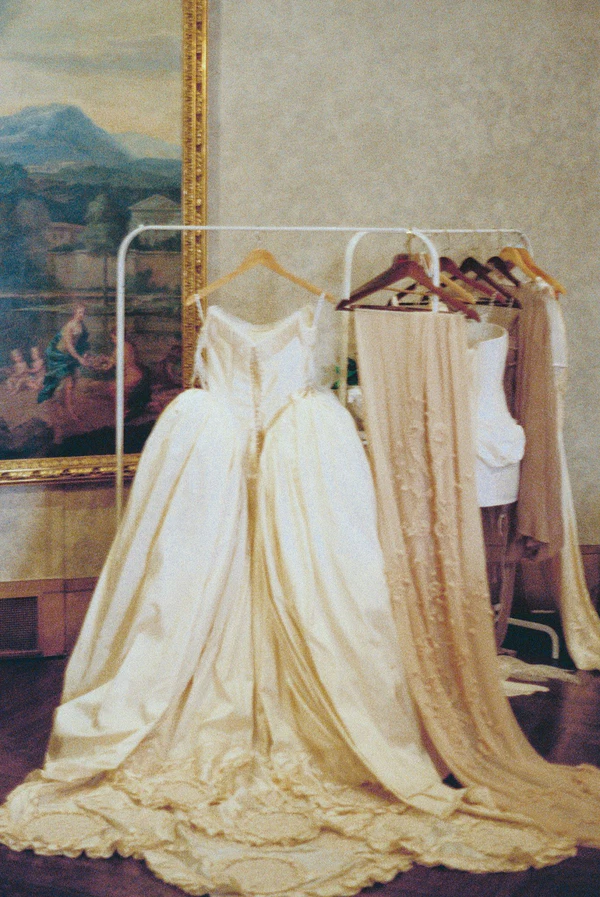 Vintage-Inspired Couture Takes Center Stage at This Chicly Curated Castle Wedding in Rome