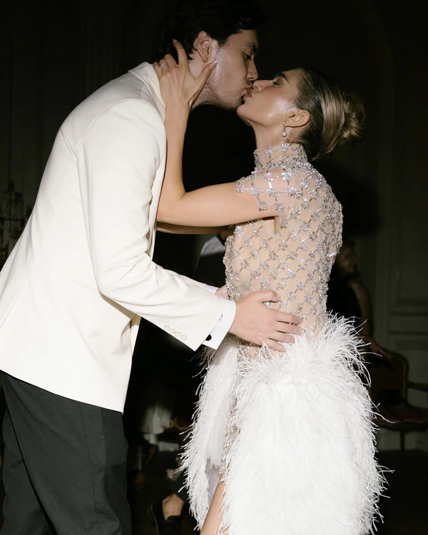 An Old-World Elegant Wedding at an 18th-Century French Château