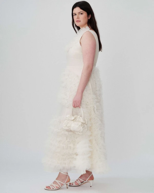 16 Best Bridal Designers in the UK