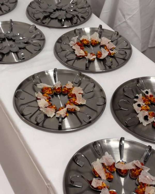 35 Chic Ideas to Style Your Wedding Dessert Tables