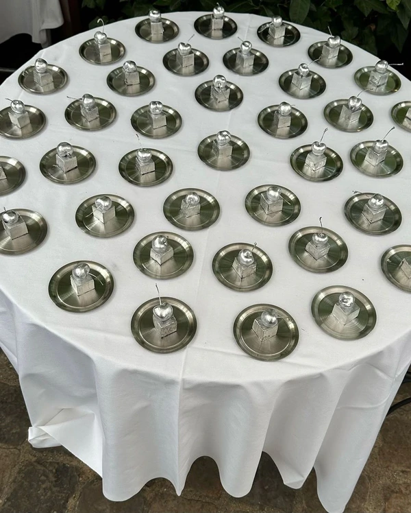 Silver Wedding Cake & Dessert Ideas — photo 1