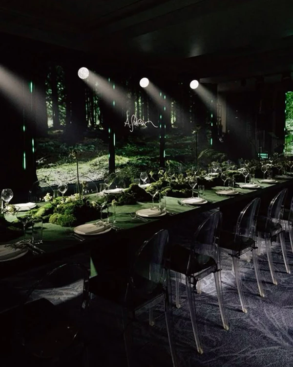 40 Statement Lighting Ideas to Elevate Your Wedding Reception