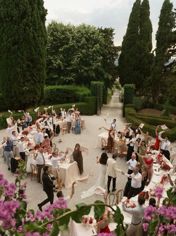 The Price of Saying Yes: The Real Cost of Being a Wedding Guest in 2026 — photo 2