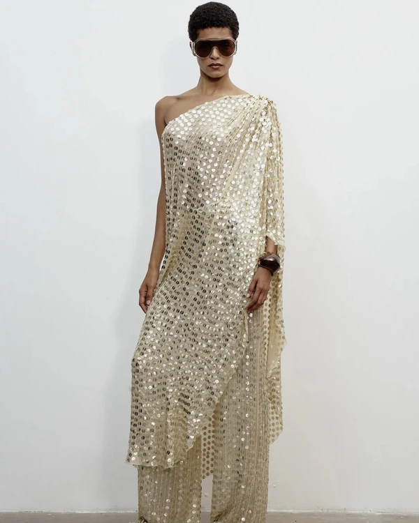 30 Party Dresses to Steal the Spotlight This Festive Season