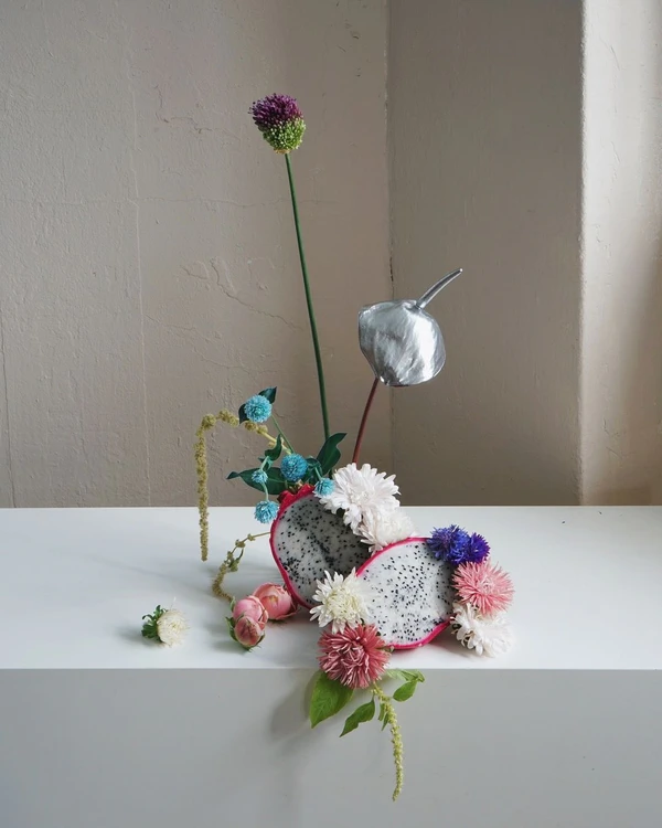 Trend: Artistic Arrangements