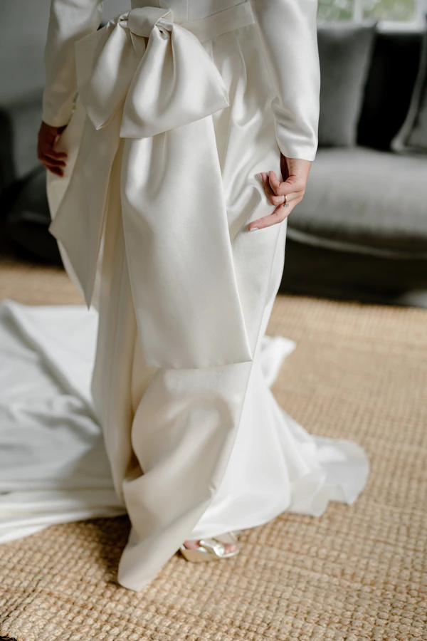 Timeless Elegance and Modern Flair: Charming Bendooley Estate Wedding