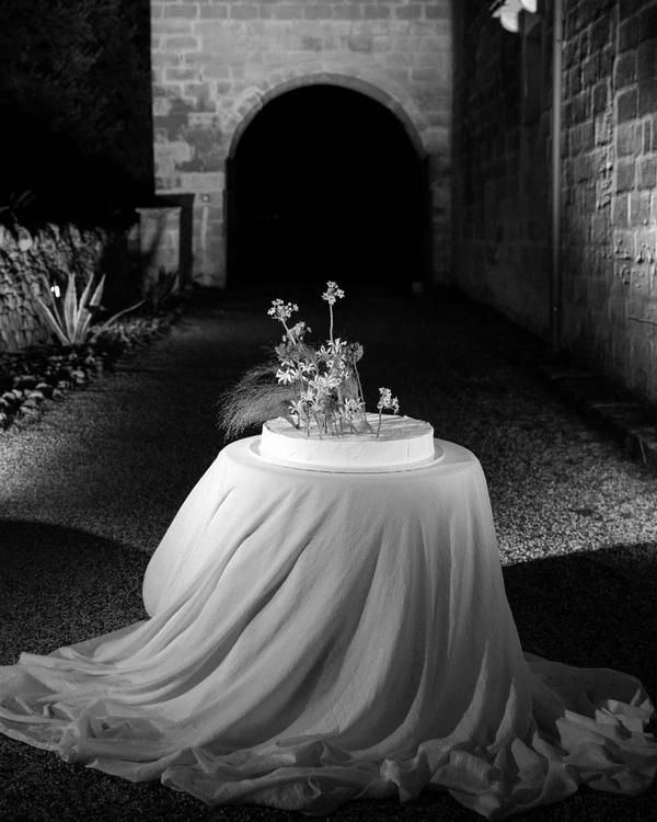 An Immersive Wedding in Puglia with Sculptural Tables and Artful Florals