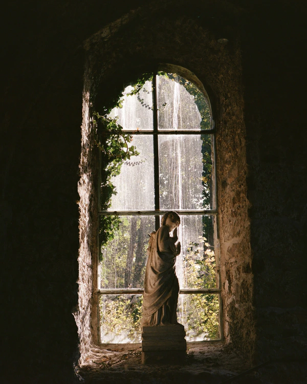 A Romantic Parisian Wedding in a Cinematic Open-Air Abbey