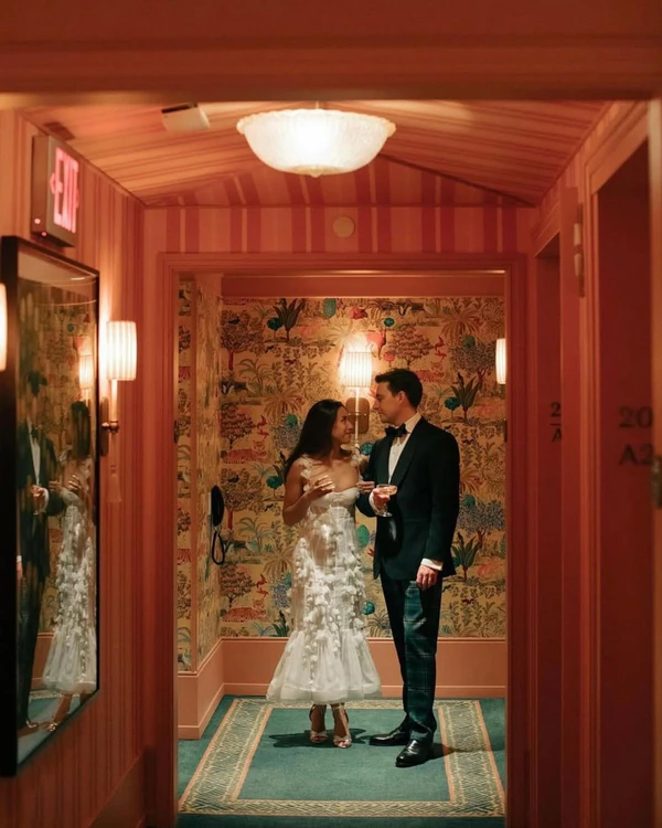 <a href="https://www.instagram.com/thefifthavenuehotel/p/C_T3GH4S8kL/" target="_blank" rel="noopener">Fifth Avenue Hotel</a>
