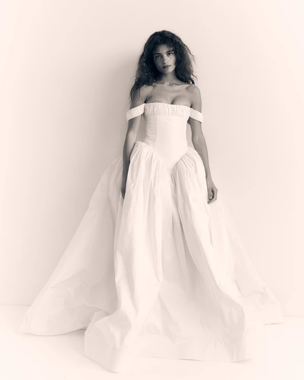 Cinq: Collection IV
