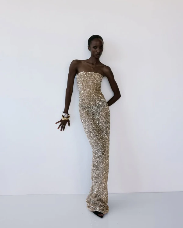<a href="https://www.instagram.com/p/DL5WamgM-eP/?hl=en" target="_blank">The New Arrivals by İlkyaz Özel</a>, Photography: <a href="https://www.instagram.com/ccansever/" target="_blank" rel="noopener">Can Sever</a>