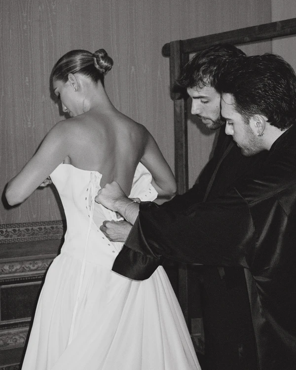 Influencer Angela Caloisi’s Tuscan Villa Wedding Was the Epitome of Cinematic Elegance