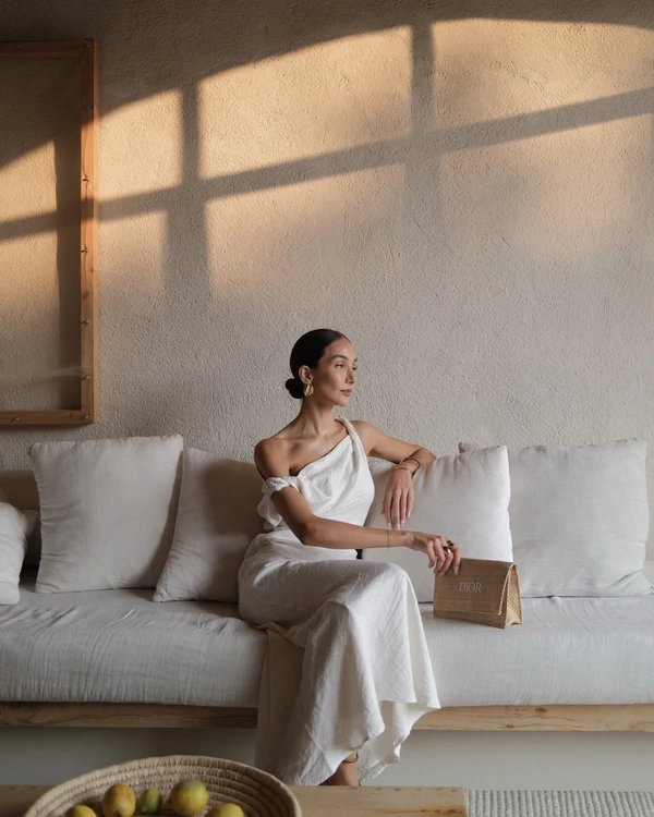 10 Beauty Influencers for Chic Bridal Makeup Inspo