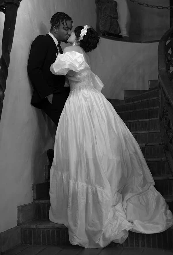 An Oceanic Elopement