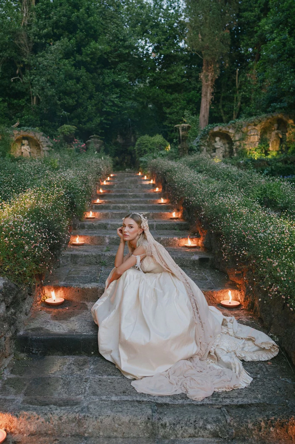 Vintage-Inspired Couture Takes Center Stage at This Chicly Curated Castle Wedding in Rome