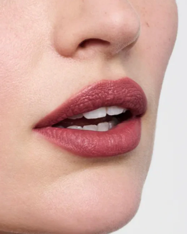 The Ultimate Guide to Bridal Makeup Using Color Analysis