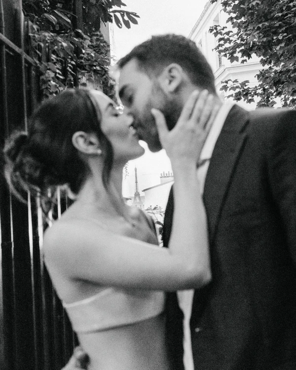 An Intimate Parisian Wedding Amidst an Elegant Château Garden