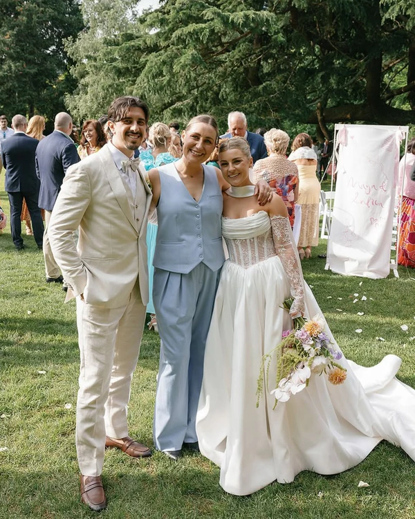 <a href="https://www.instagram.com/the_romantic_celebrant/p/DElvHXiTY9e/">The Romantic Celebrant</a>, Photography: <a href="https://www.instagram.com/oliverhartley.studio/">Oliver Hartley</a>