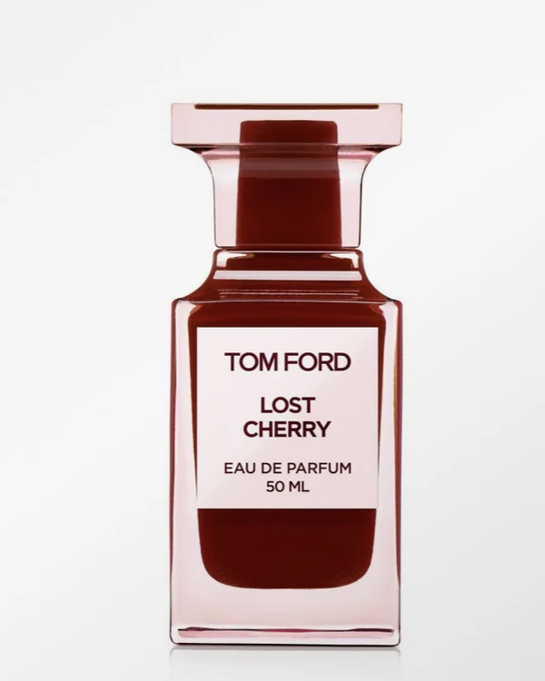 Perfect Christmas Perfumes to Feel Nostalgic