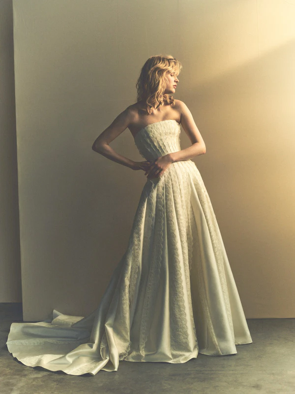 <a href="https://www.instagram.com/daniellefrankel/">Danielle Frankel</a>, Photography: <a href="https://www.instagram.com/annemariekevandrimmelen/">Annemarieke van Drimmelen</a>