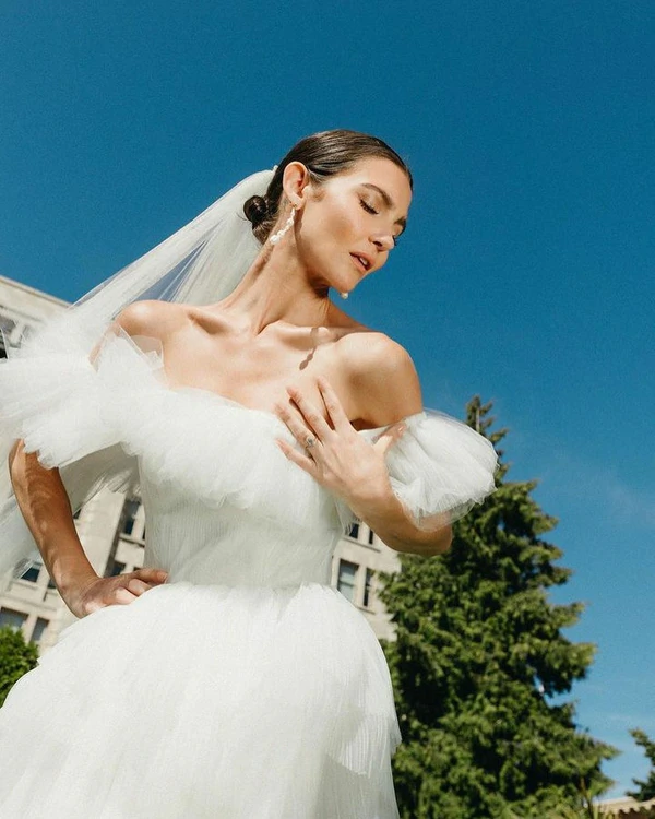 15 of Our Favorite Veil Brands