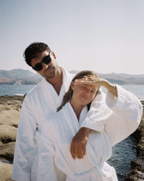 7 Tips for Sustaining a Long Distance Relationship