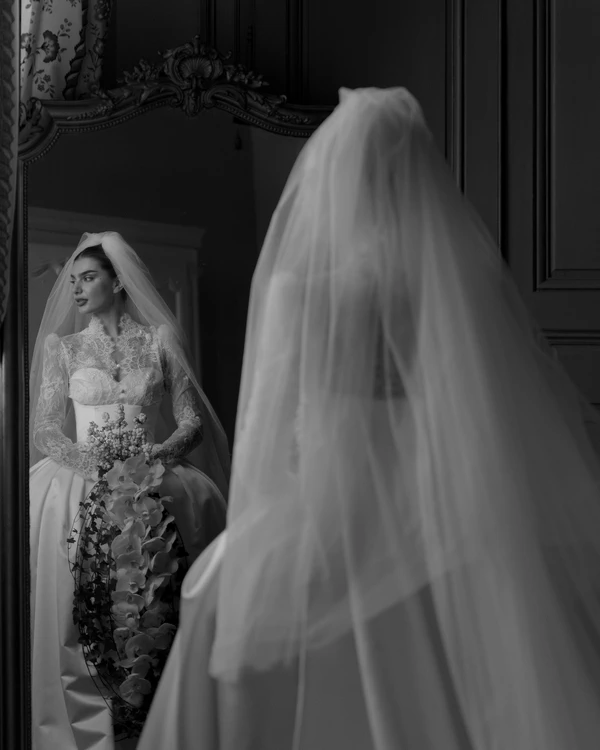 An Old-World Elegant Wedding at an 18th-Century French Château