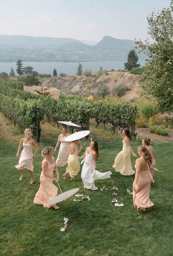 Jackie Kalch, wedding photographers in Canada — portfolio photo 10