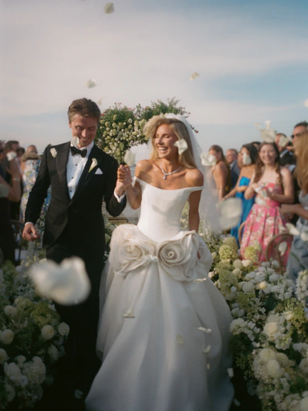Acquired Style’s Brigette Pheloung Marries Mitch McHale at a Romantic Newport Wedding — photo 1